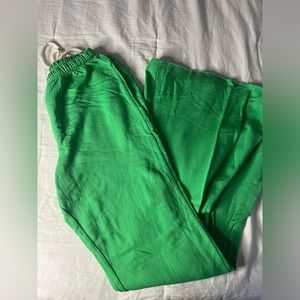 Green Wide-Legged Sweatpants